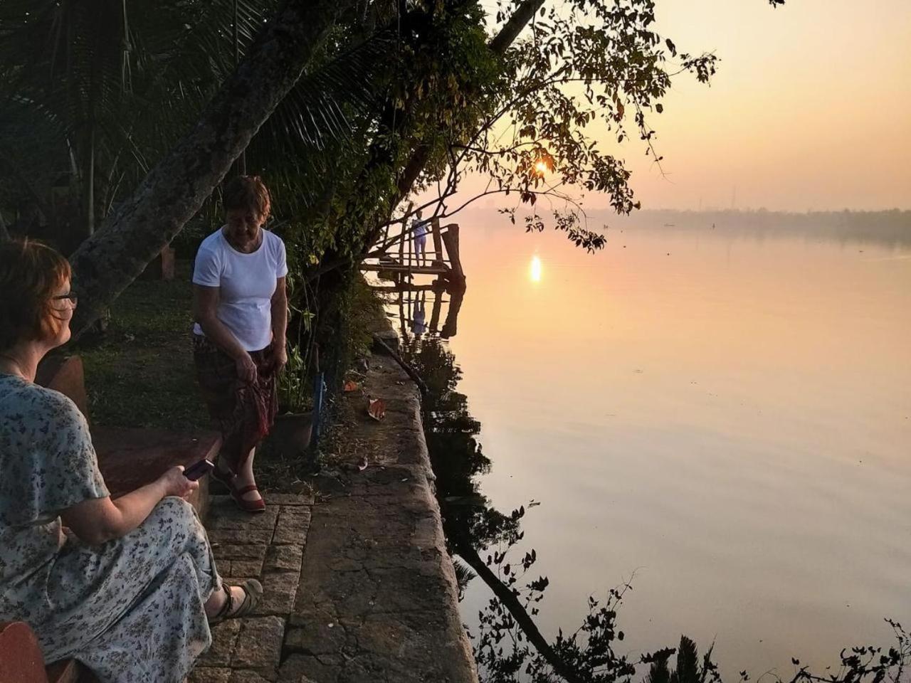 Ashtamudi Villa Kollam Luaran gambar