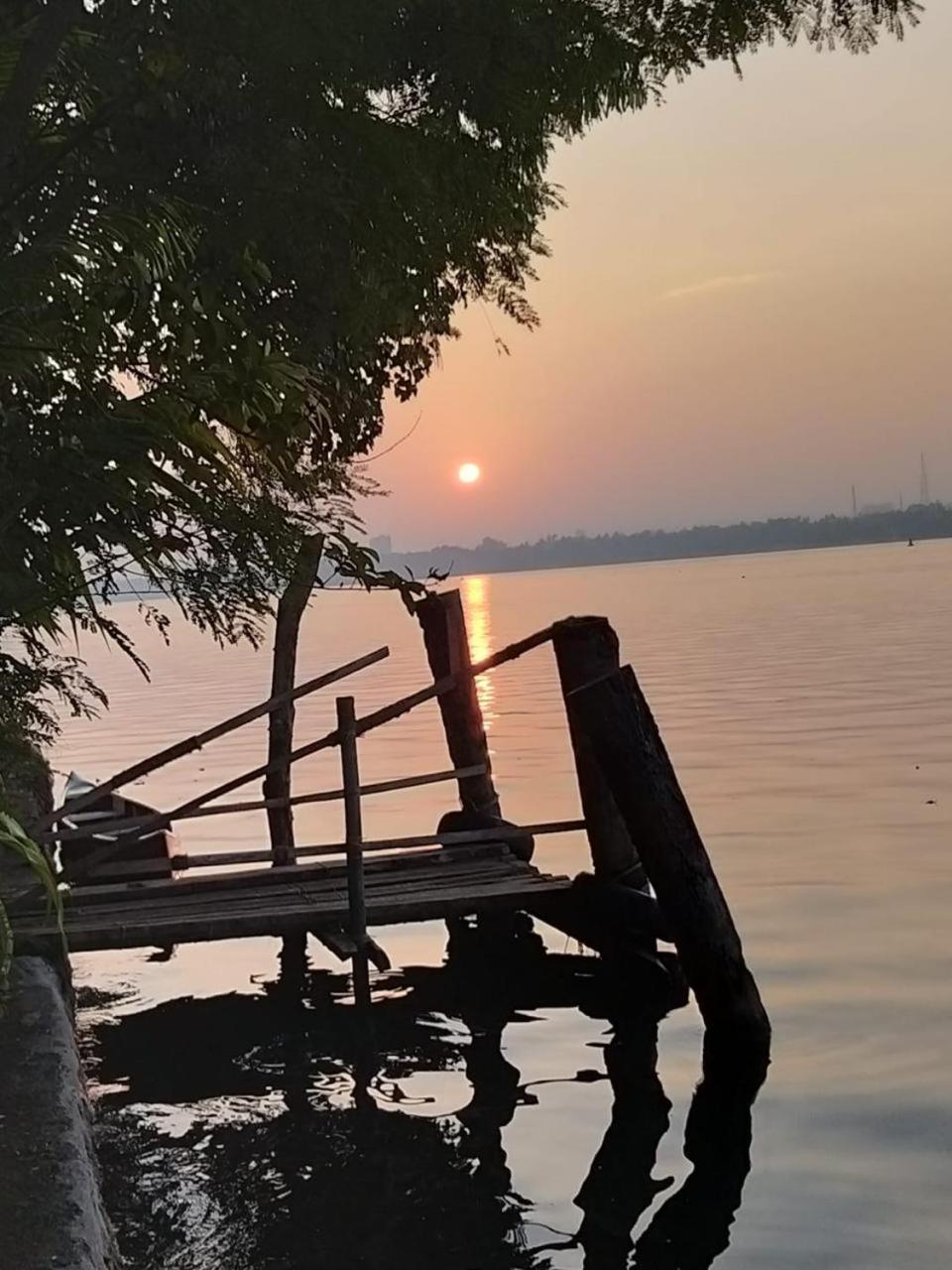 Ashtamudi Villa Kollam Luaran gambar